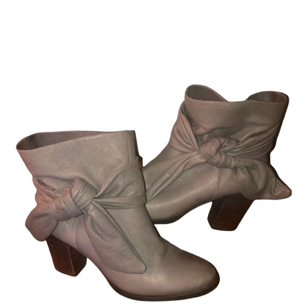 Anthropologie Klub Nico Ankle Booties with Bow Detail
